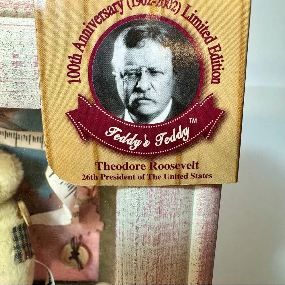 Teddy Bear shadow box. Vintage 2002 limited edition shadow box